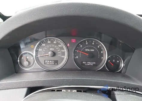 2009 Jeep Grand Cherokee Laredo z USA, uszkodzony, nr VIN 1J8GS48K89C511112